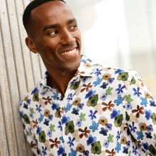 Load image into Gallery viewer, R2 Linen Floral Shirt
