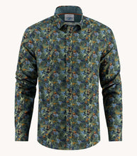 Load image into Gallery viewer, A Fish Named Fred Green Highland Shirt
