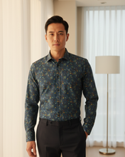 Load image into Gallery viewer, Forest Animals Shirt 2 - Zain Taichi
